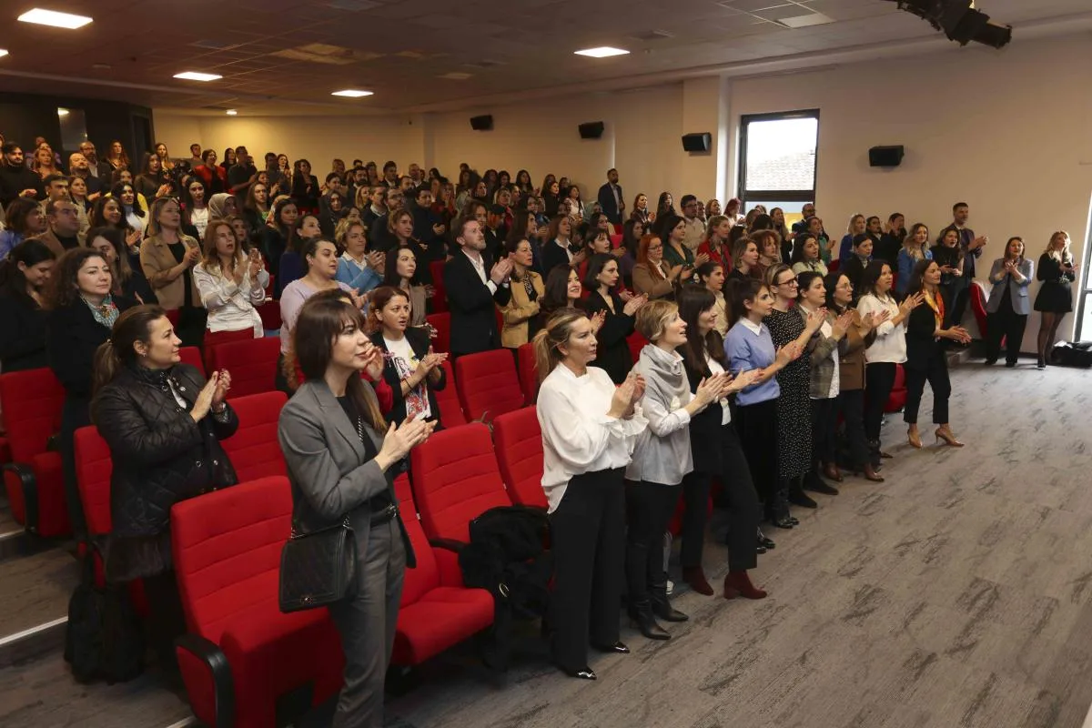 WSpark’23: Cumhuriyetin 100. yılında 100 kıvılcım onur listesinde - 45